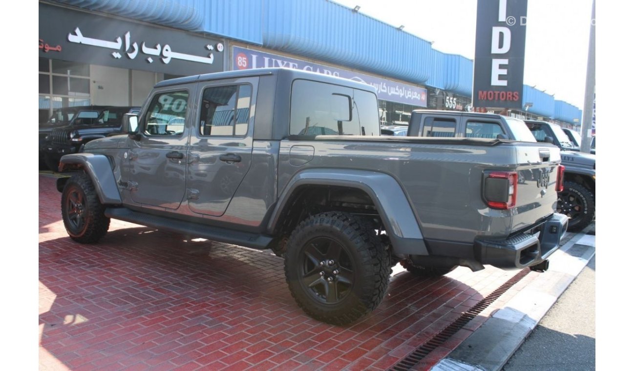 Jeep Gladiator GLADIATOR SPORT 3.6 2021 - FOR ONLY 2,561 AED MONTHLY