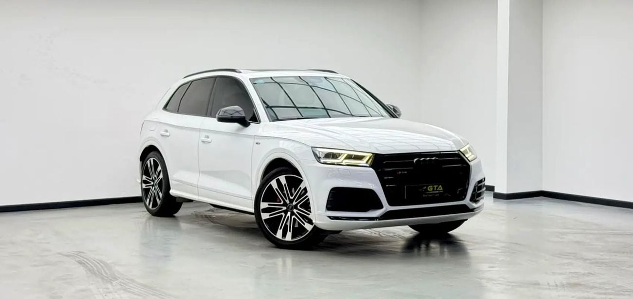Audi SQ5 Quattro, Full Service History, Carbon Fiber Interior, Fully Loaded, GCC