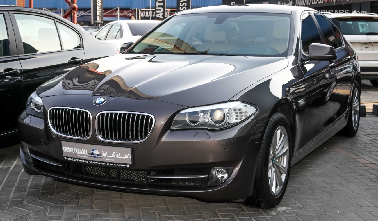 BMW 520i i