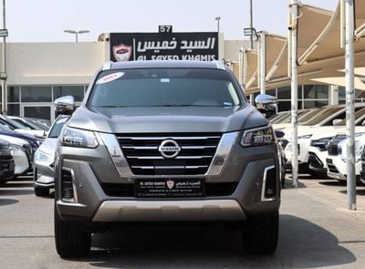 Nissan X Terra PLATINUM ACCIDENTS FREE - GCC - ORIGINAL PAINT - PERFECT CONDITION INSIDE OUT - PLATINUM FULL OPTION