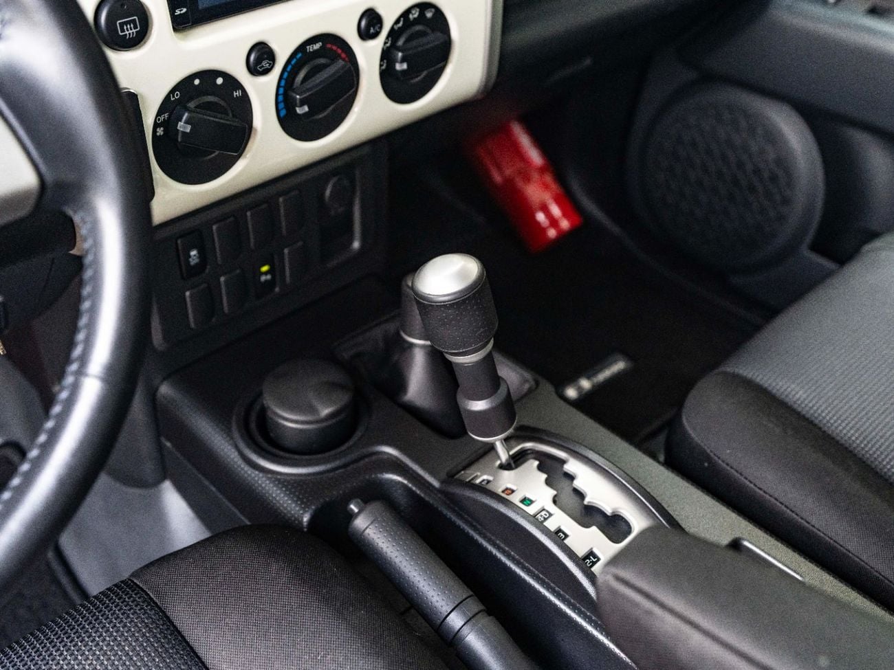 تويوتا إف جي كروزر GXR 4.0L A/T