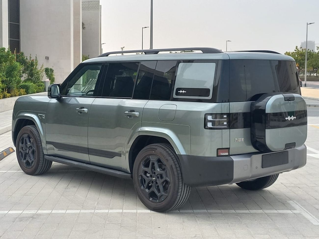 بي واي دي ليوبارد 7 ULTRA