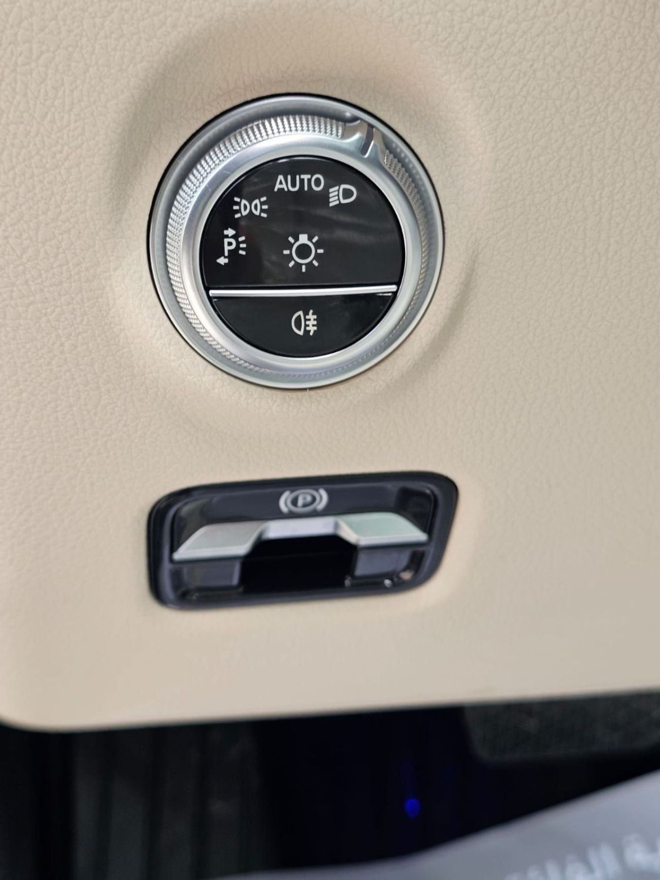 Mercedes-Benz C 300 Base