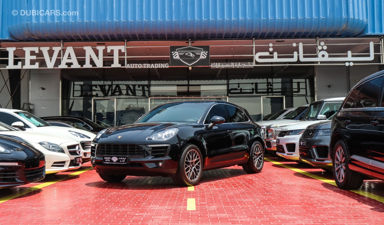 Porsche Macan S