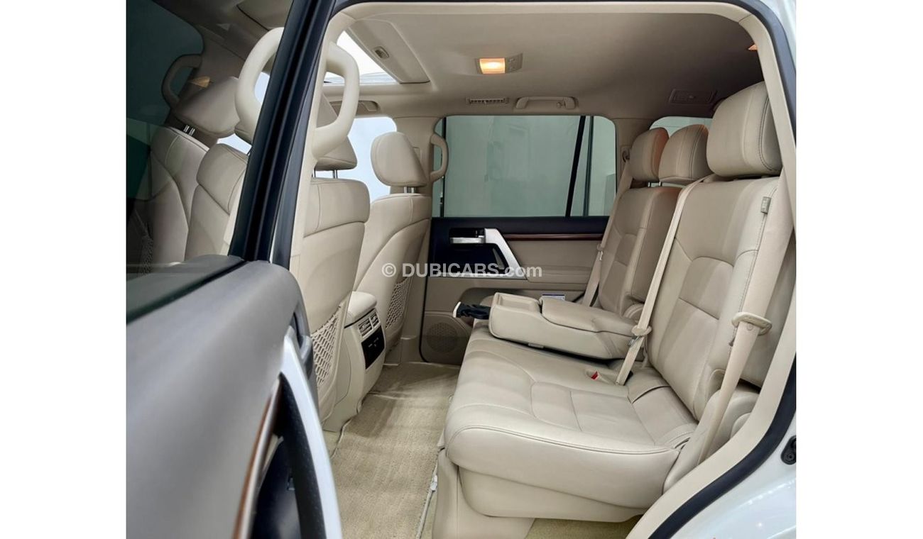 تويوتا لاند كروزر 2018 Toyota Land Cruiser GX-R, Service History, Warranty, GCC