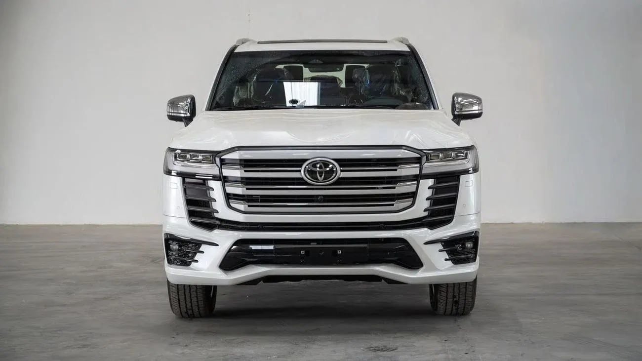 Toyota Land Cruiser LAND cruiser VXR 3.5 petrol 2026