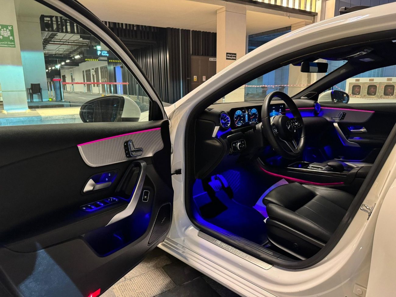 مرسيدس بنز A 220