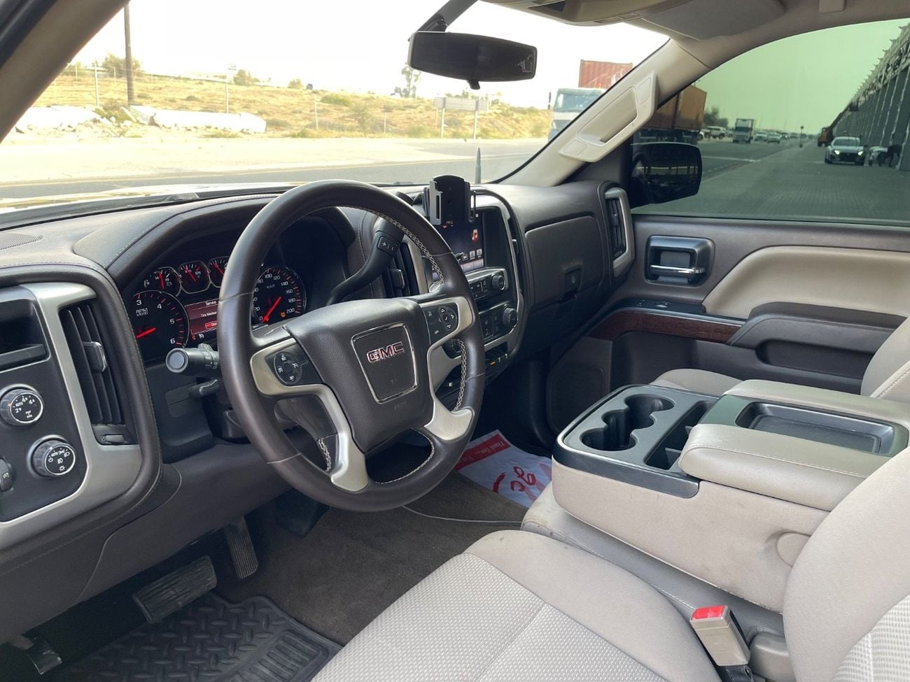 GMC Sierra 1500 SLE 5.3L Single Cab Utility V8 5.3L / 4x4 / GCC / LEATHER / REMOTE START / BIG RIMS / BIG SCREE