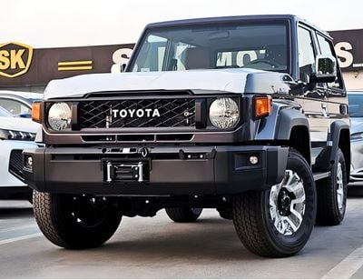 تويوتا لاند كروزر 70 LC71 LX HARDTOP || محرك بنزين V6 سعة 4.0 لتر، ناقل حركة أوتوماتيكي، دفع رباعي | قفل تفاضلي | ونش | L