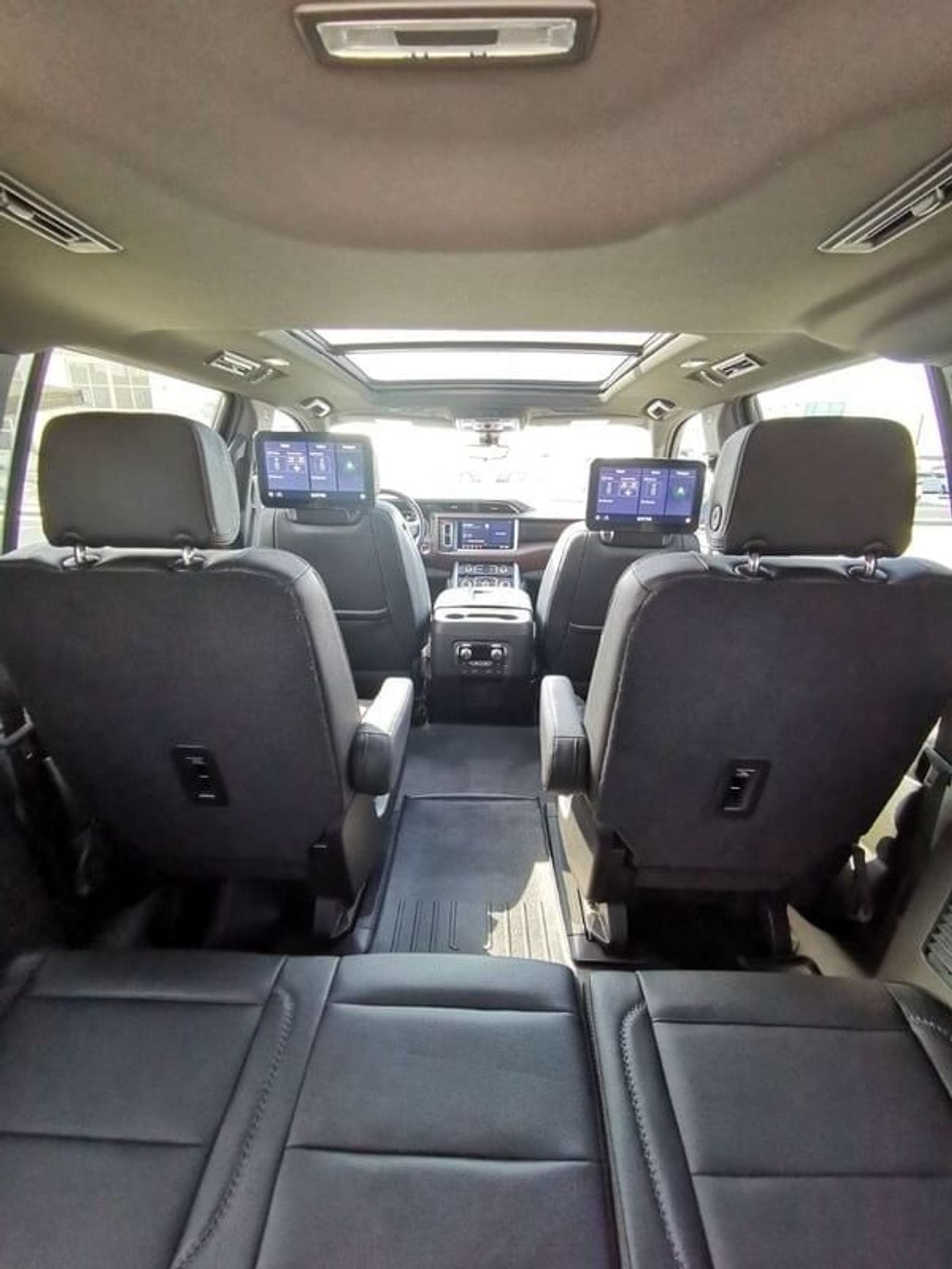 GMC Yukon GMC Denali Diesel - 2021 - Black