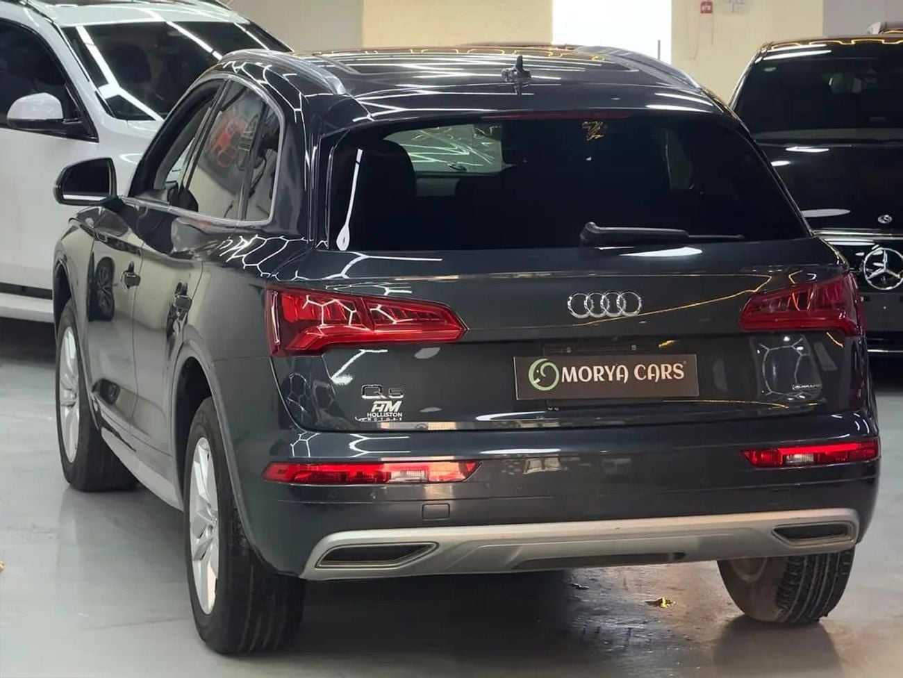 أودي Q5 45 TFSI American Specs - Low Mileage Luxury SUV
