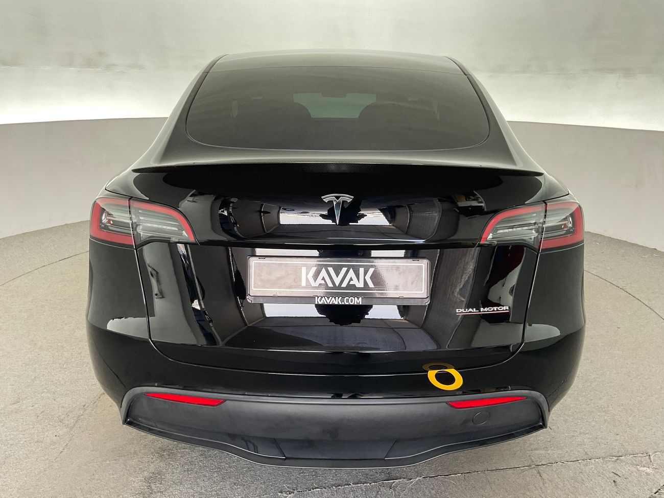 تسلا موديل Y Performance (Dual Motor) | upto AED 20,000 Ramadan Discount | شامل الضمان | 0 ﺪﻔﻋﺓ ﺃﻮﻟﻯ