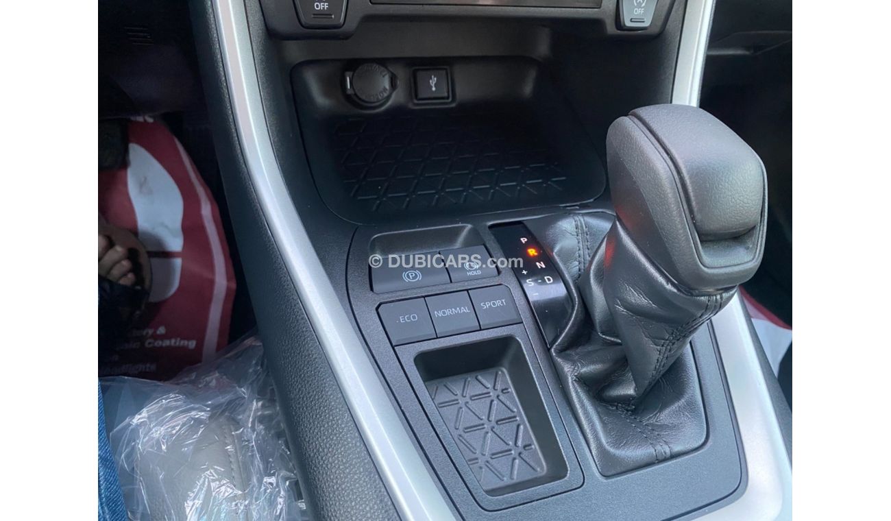 Toyota RAV4 XLE 2021 full option