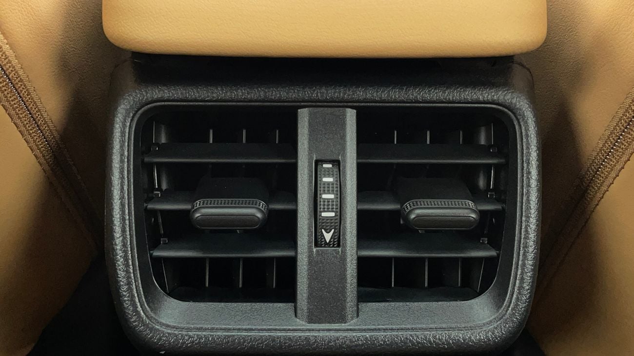 لكزس UX 200 F SPORT 2 | بدون دفعة مقدمة | اختبار القيادة في المنزل