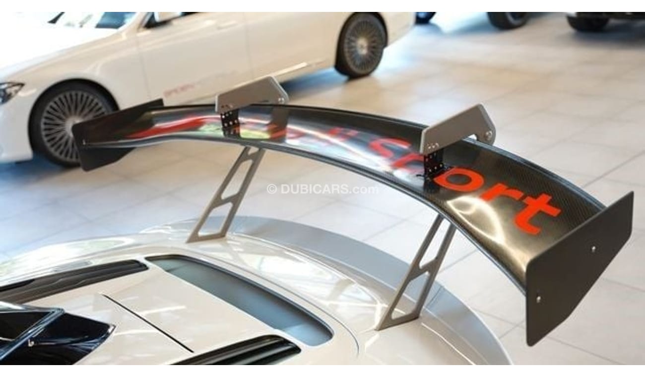 Audi R8 5.2 V10 GT2 LMS