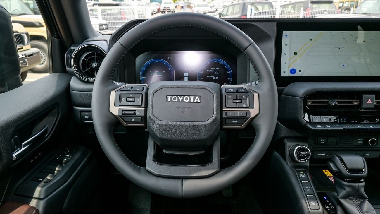 تويوتا برادو Adventure Mono Tone 2.4T