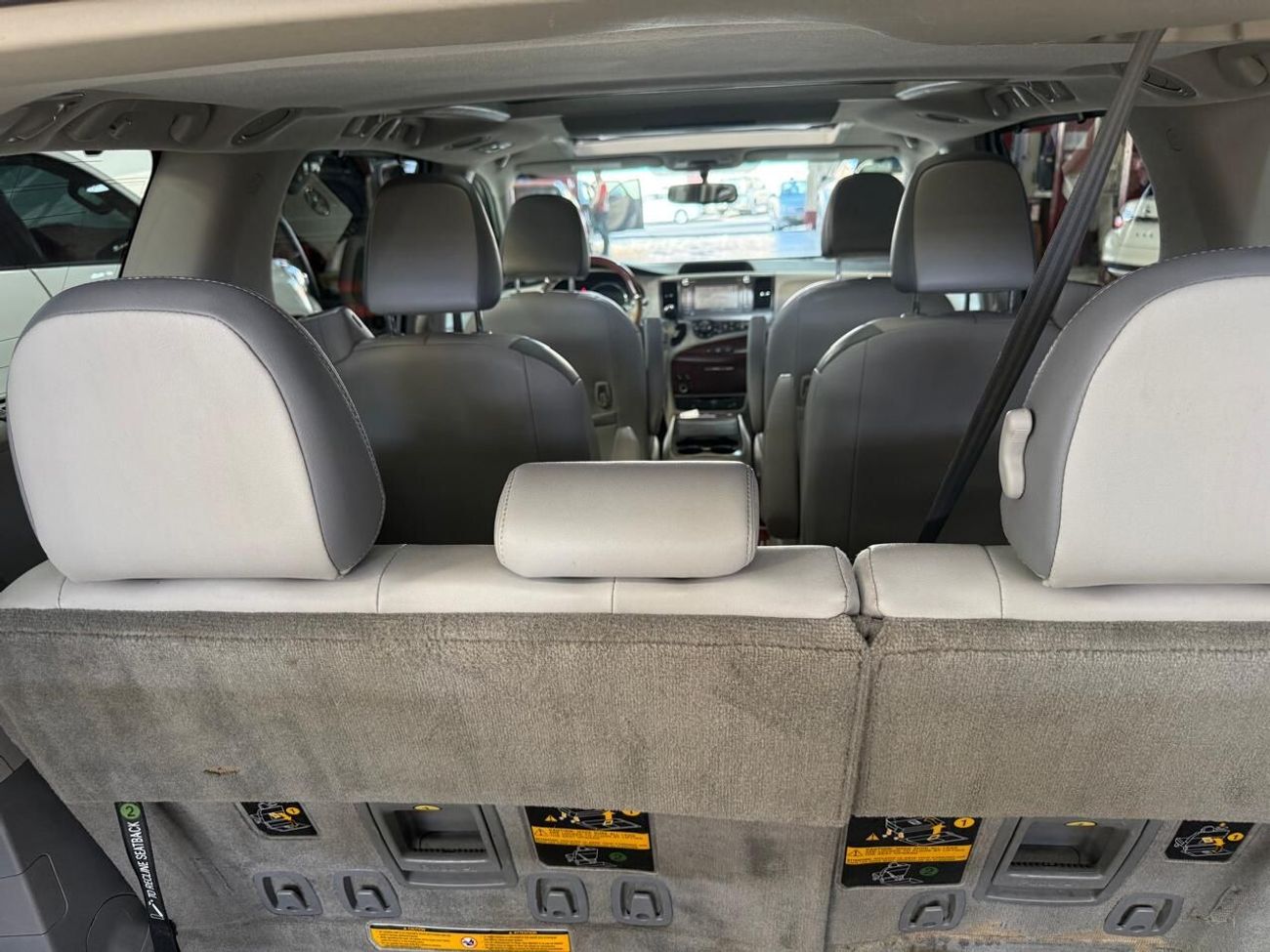 تويوتا سيينا Limited