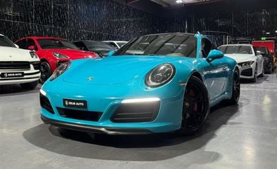Porsche 911 Carrera S 3.0L (420 HP) Coupe