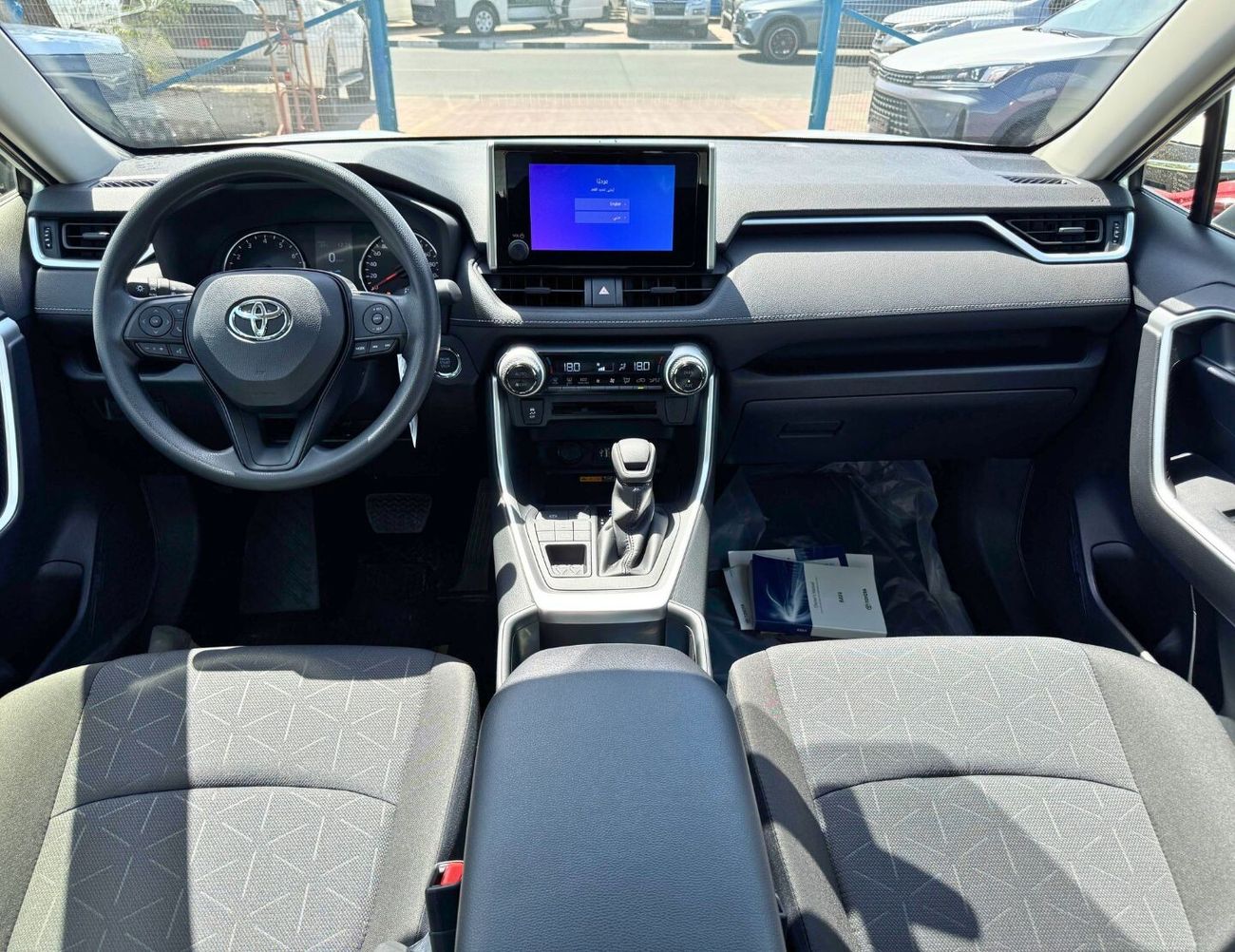 تويوتا راف ٤ EURO 6 / Full Option / 2.5L With Sunroof / 4WD CODE # RAVPH