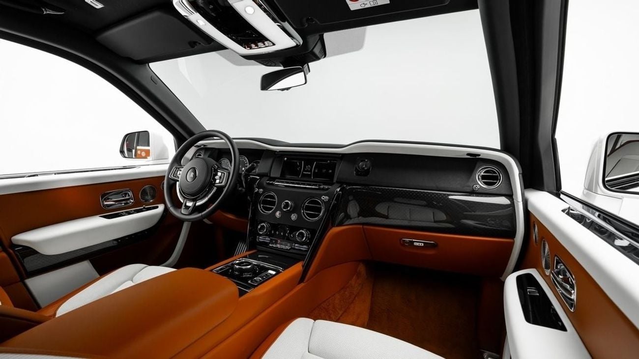 Rolls-Royce Cullinan Black Badge - 2020 - GCC Specs