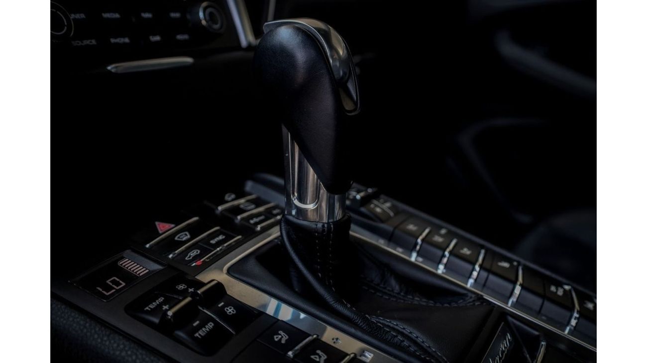 Porsche Macan Porsche Macan GTS 2017 European Spec under Warranty with Flexible Down-Payment/ Flood Free.