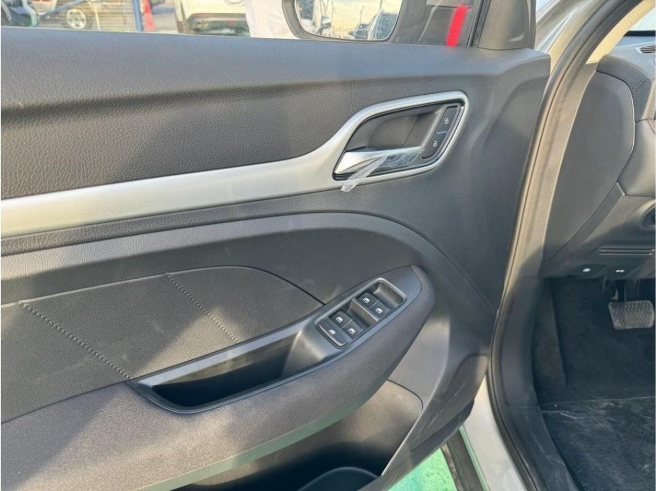 أم جي ZS 1.5L PETROL 2024 GCC