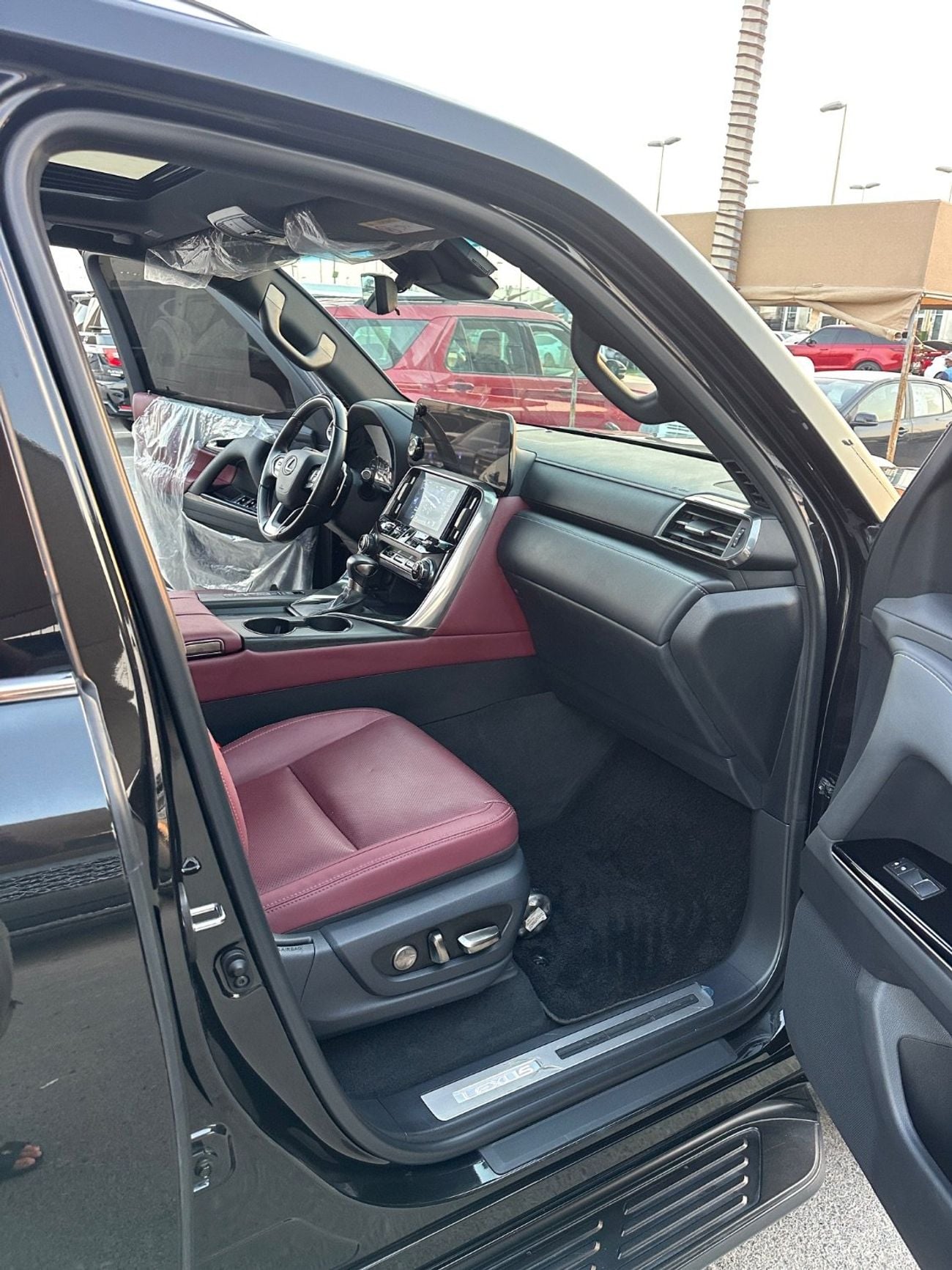 لكزس LX 600