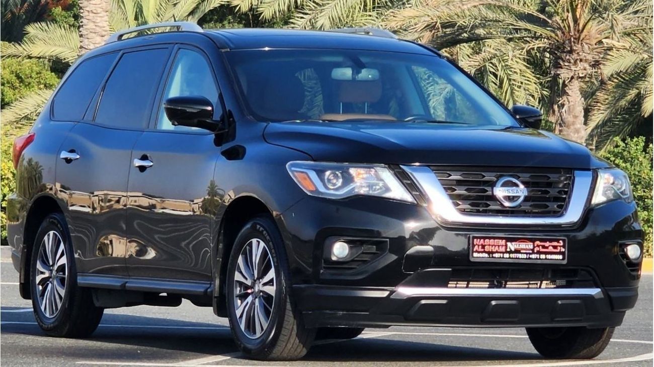Nissan Pathfinder American