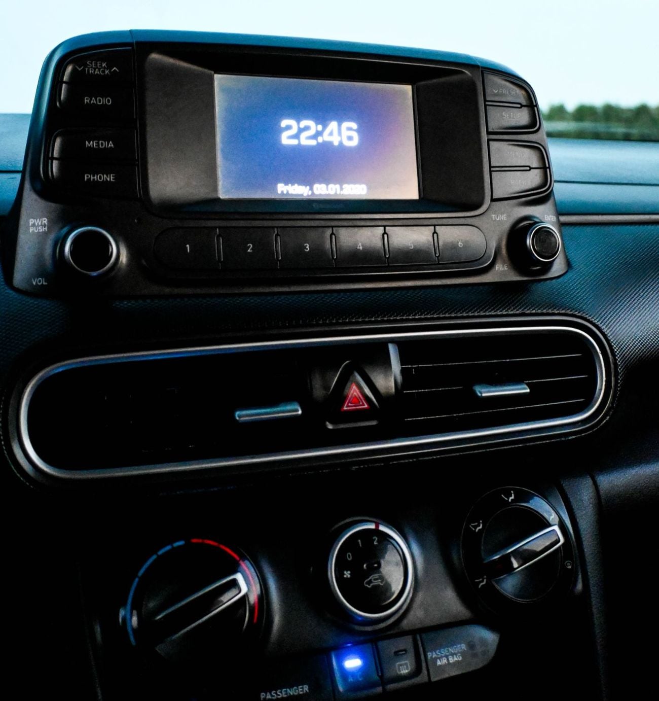 Hyundai Kona Hyundai Kona, GCC specs, 2020 mid-option GLS 2.0L, in excellent condition