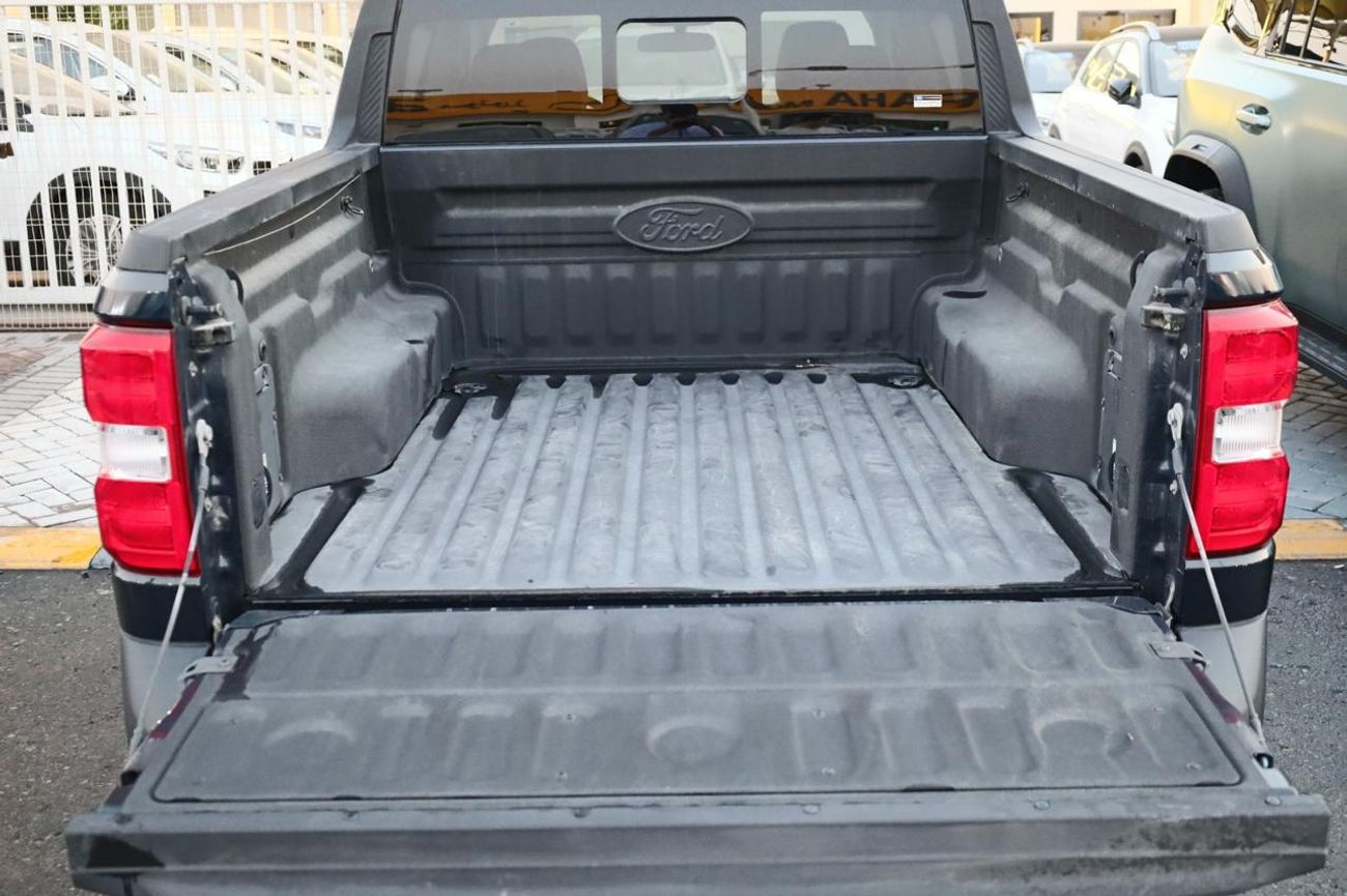 فورد مافرك FORD MAVERICK 2.0L PETROL 4WD FULL OPTION