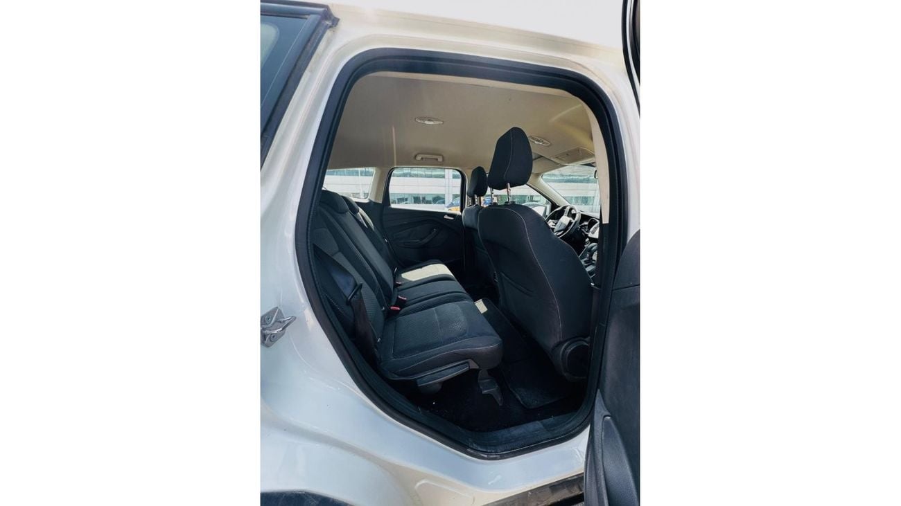 Ford Escape SE AED 460 P.M | FORD ESCAPE | 2.5L I4 | GCC SPECS | WELL MAINTAINED