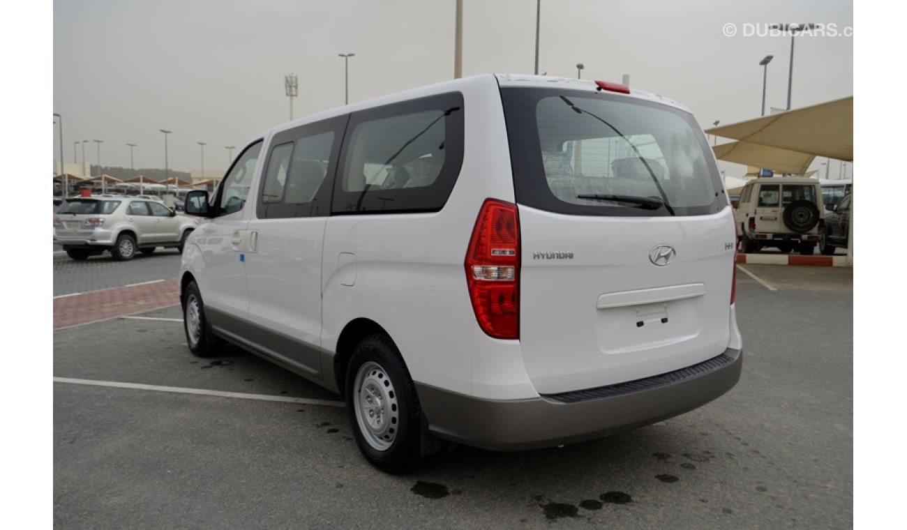 Hyundai H-1 12 Seater