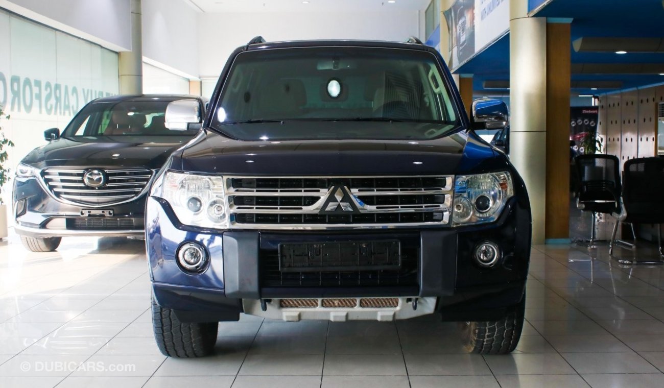 Mitsubishi Pajero CLEAN CAR, NEW TIRES AND BATTERY, FULL SERVICE HISTORY