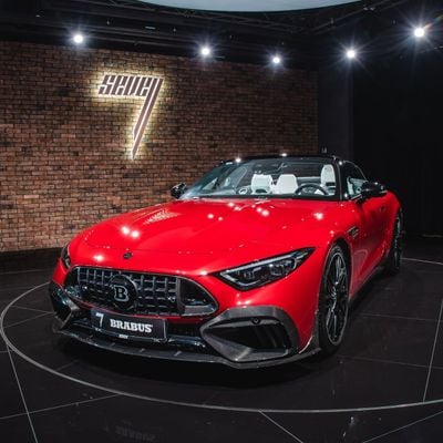 مرسيدس بنز SL 63 AMG Mercedes-AMG SL63 BRABUS 4Matic+ Roadster
