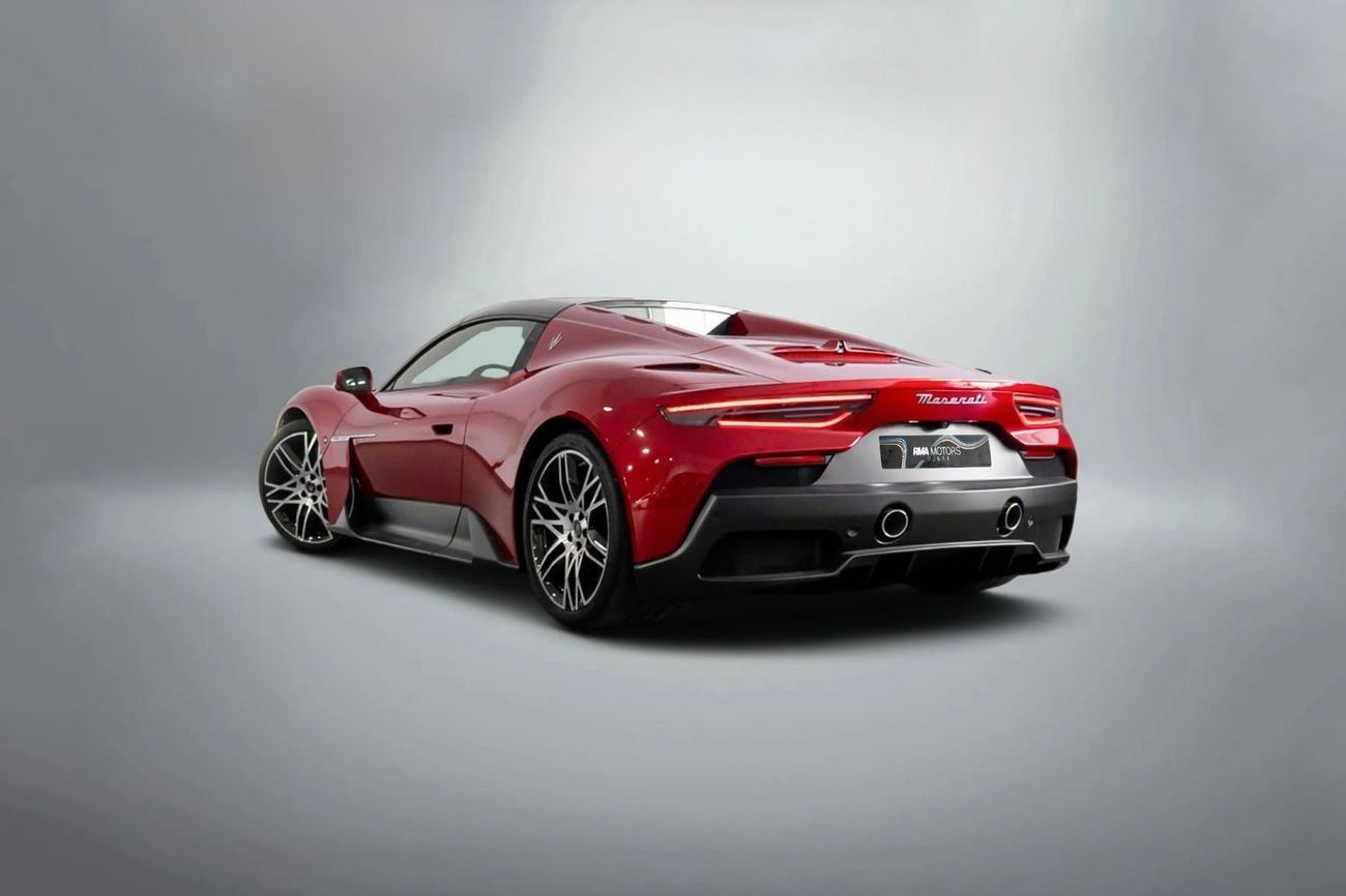 مازيراتي MC20 تشيلو 2023 Maserati MC20 Cielo Spyder / Carbon Body / Japanese Spec