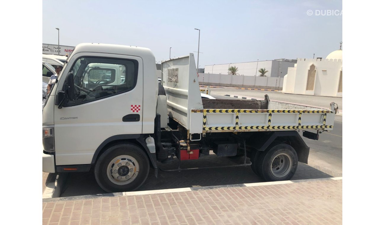 ميتسوبيشي كانتر Mitsubishi Canter Dumper, Model:2016. Excellent condition