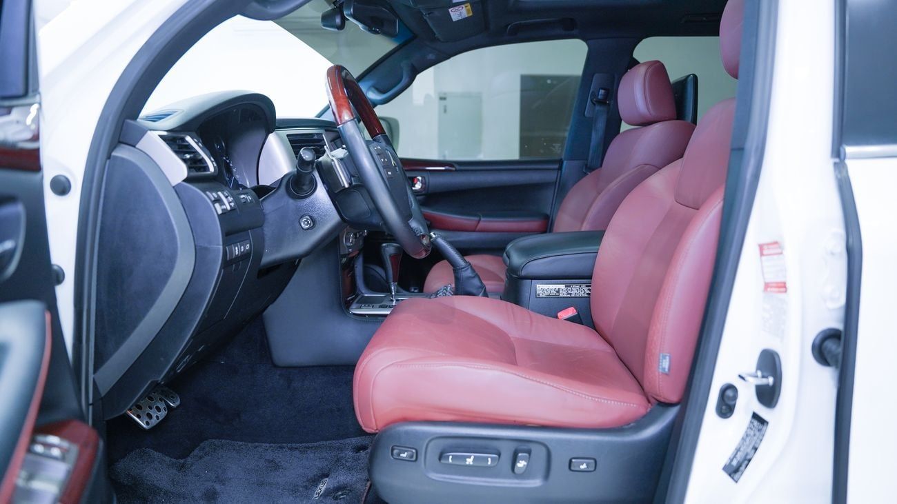 لكزس LX 570 Platinum 5.7L