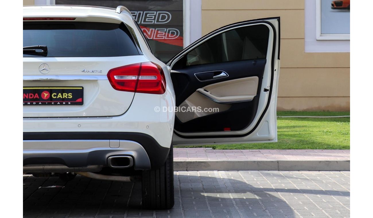 Mercedes-Benz GLA 250 X156
