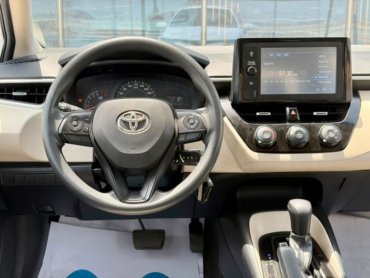 تويوتا كورولا XLI 670-Monthly l GCC l Cruise, Camera, GPS l Accident Free