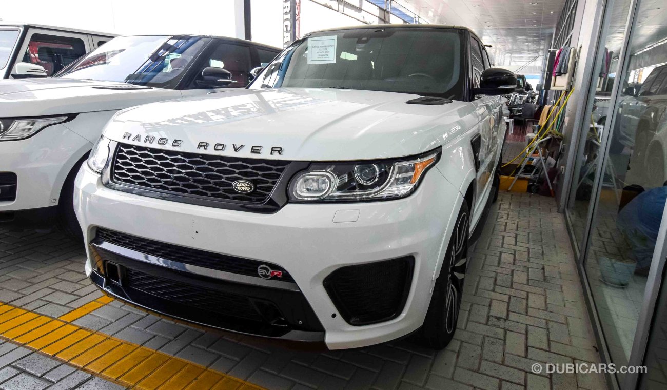 Land Rover Range Rover Sport With SVR Body KIt