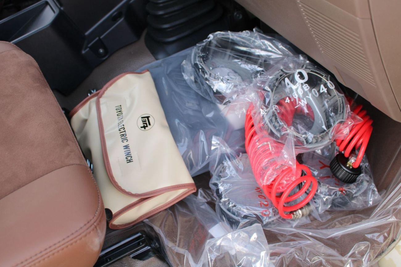 تويوتا لاند كروزر بيك آب TOYOTA LANDCRUISER 79 2.8L DIESEL DOUBLE CAB 4WD LX-Z AUTO