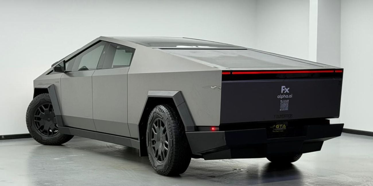 تسلا سايبرتراك 2024 Tesla Cybertruck Foundation, Armor Glass, Very Low Km, Excellent Condition, American