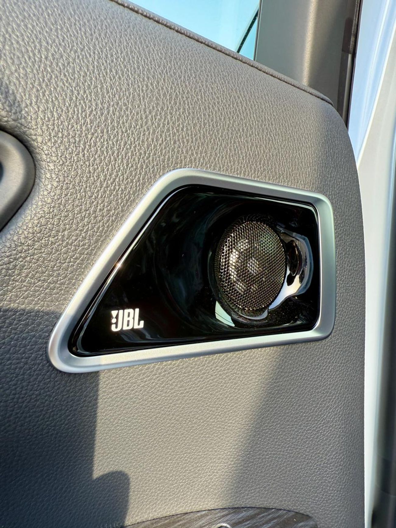 Toyota Land Cruiser VXR 3.5L