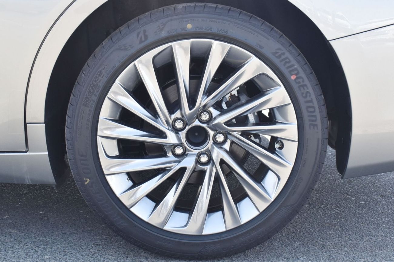 Lexus ES300h Lexus ES300H 2.5L, FWD, Automatic-2025