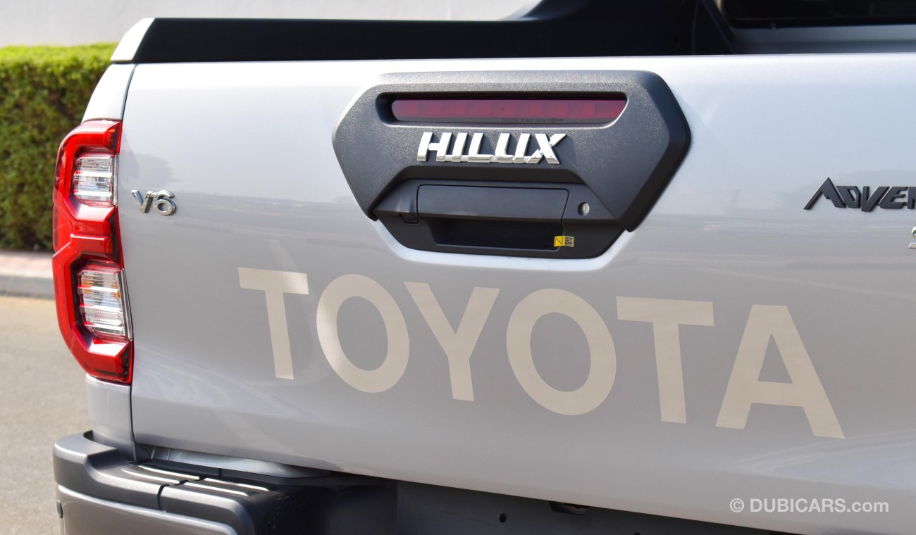 تويوتا هيلوكس Adventure SR5 4.0L V6 A/T | 2022 | Petrol | For Export Only
