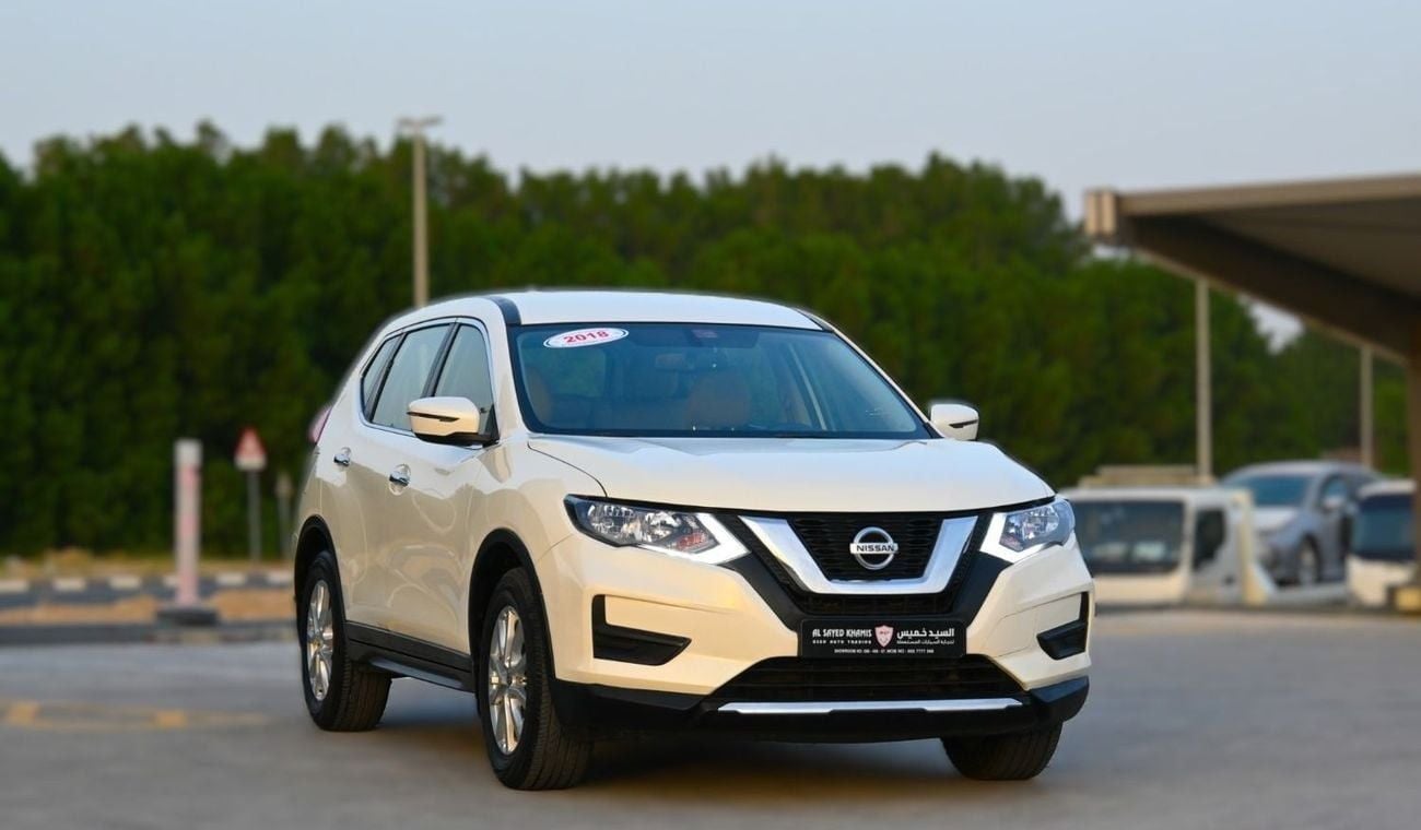Nissan XTrail Nissan X-Trail 2018 GCC in excellent condition, inside and out