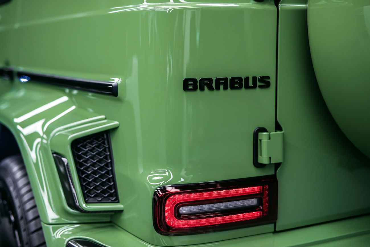 BRABUS 800 - Mercedes-AMG G 63 Mercedes-Benz BRABUS G800 Individual Color + MY26 +A22 +Carbon