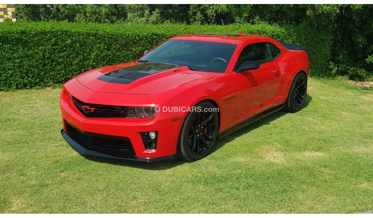 Chevrolet Camaro Chevorlet comaro ZL1 model 2015 GCC car prefect condition full option low mileage sun roof leather s