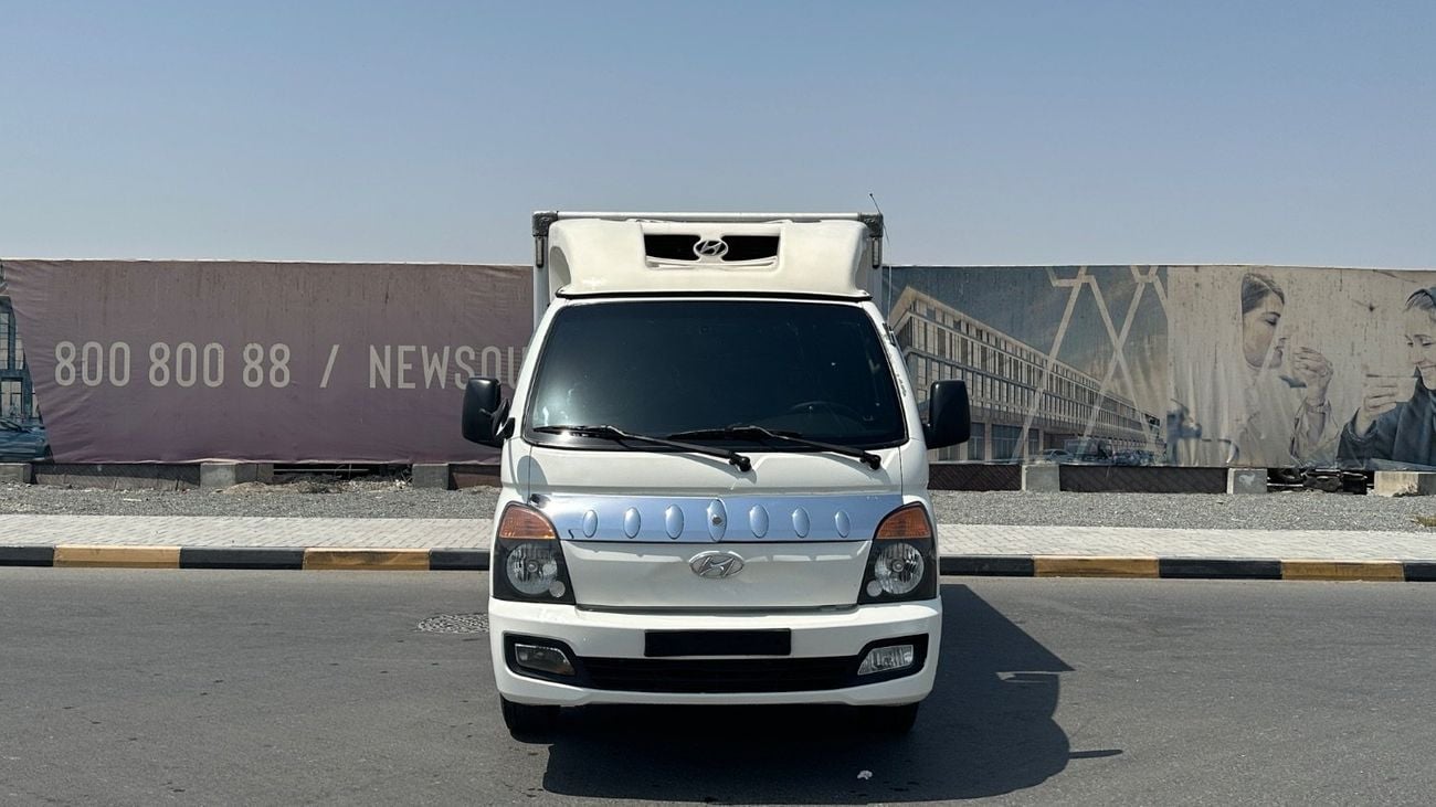 Hyundai Porter STD (NON GCC)