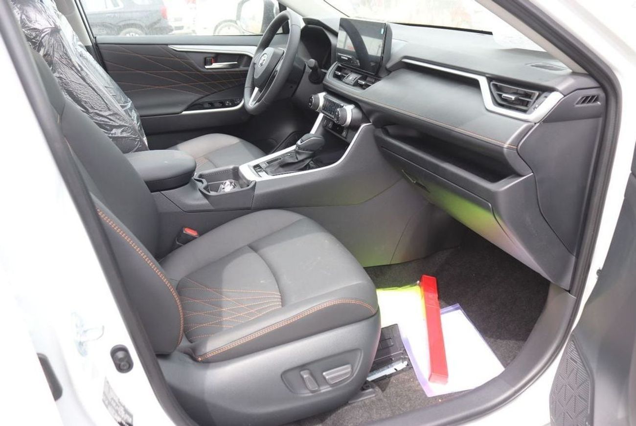 Toyota RAV4 XLE HEV 2.5L HYBRID, 2WD, KEYLESS ENTRY, LEATHER SEAT, PANORAMIC ROOF, ALLOY WHEELS.MODEL 2025 CHINA
